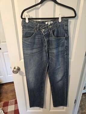 Elizabeth And James Asymetric Straight Leg Jean